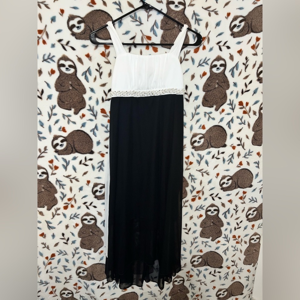 Amy’s closet girls dress